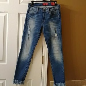 GUESS FRAYED JEANS